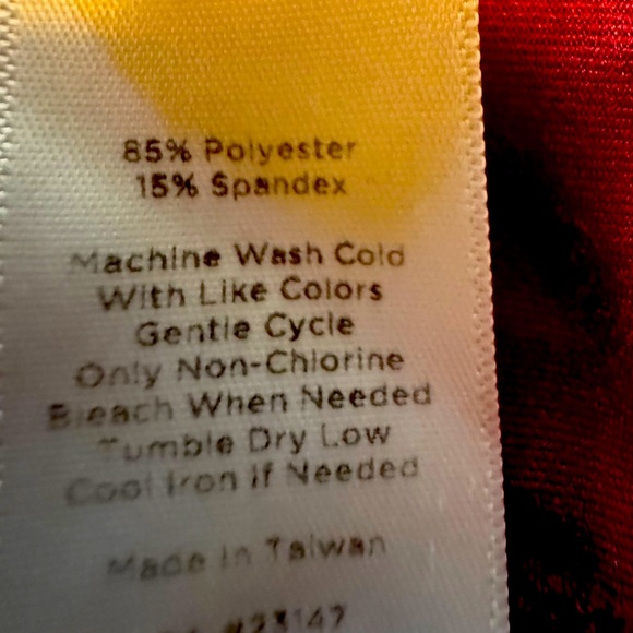 T by Talbots eggplant tank. Size L - Picture 8 of 8